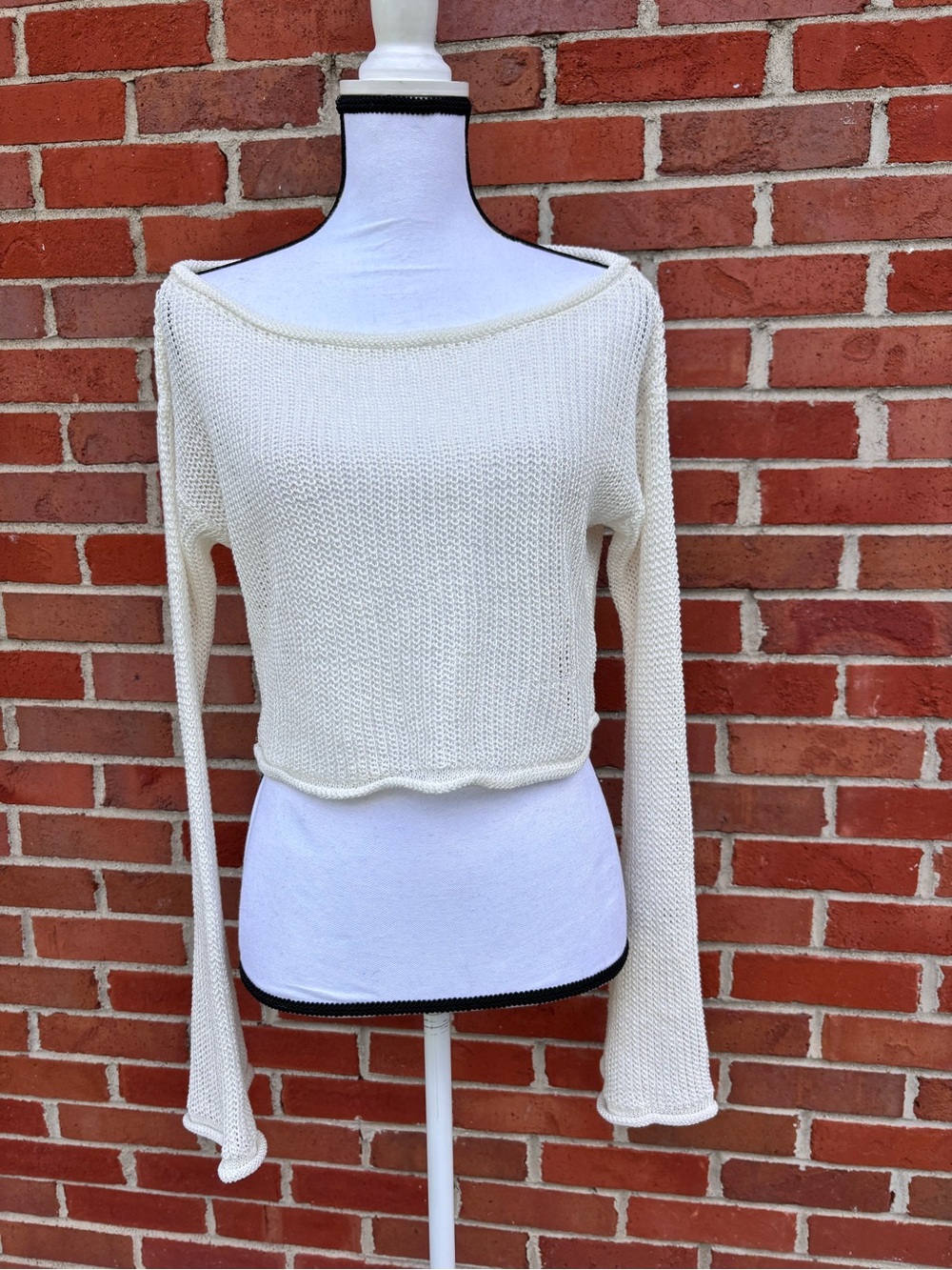 NWT Princess Polly White Cafe Pari Open Stitch Off the Shoulder Crop Sweater M/L